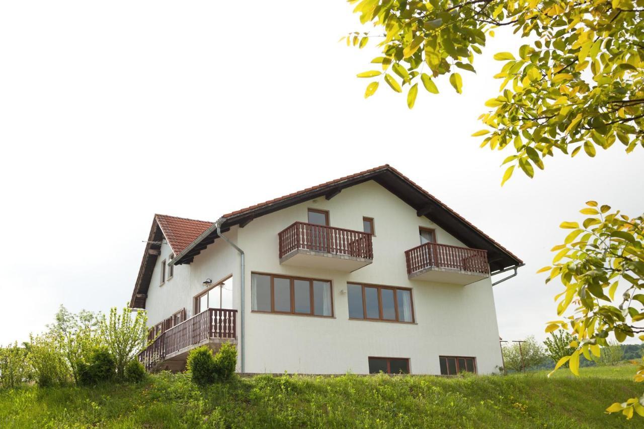 Guesthouse Zafran Smoljanac Exterior photo